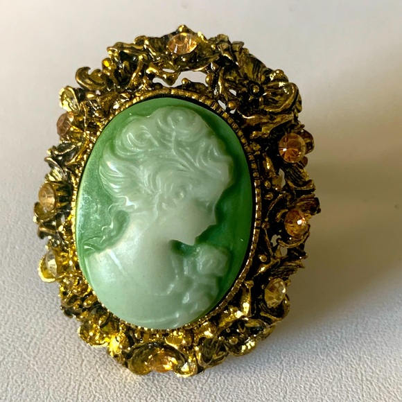 Cameo ring green and gold - Picture 1 of 9